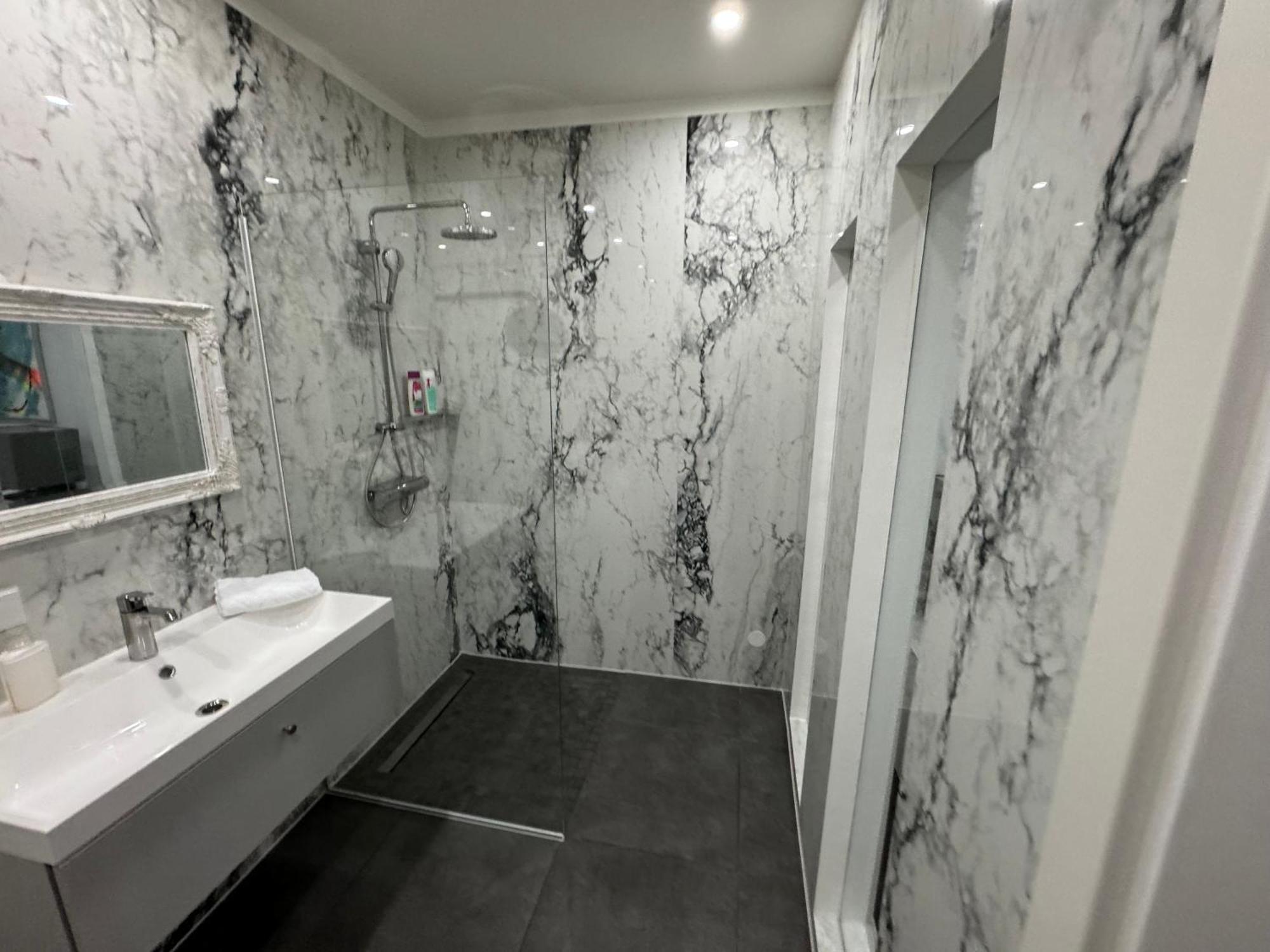 Luxurious Apartment In The Centre Of Wien Exterior foto